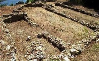 Copanello Lido – Vasche e Tomba di Cassiodoro